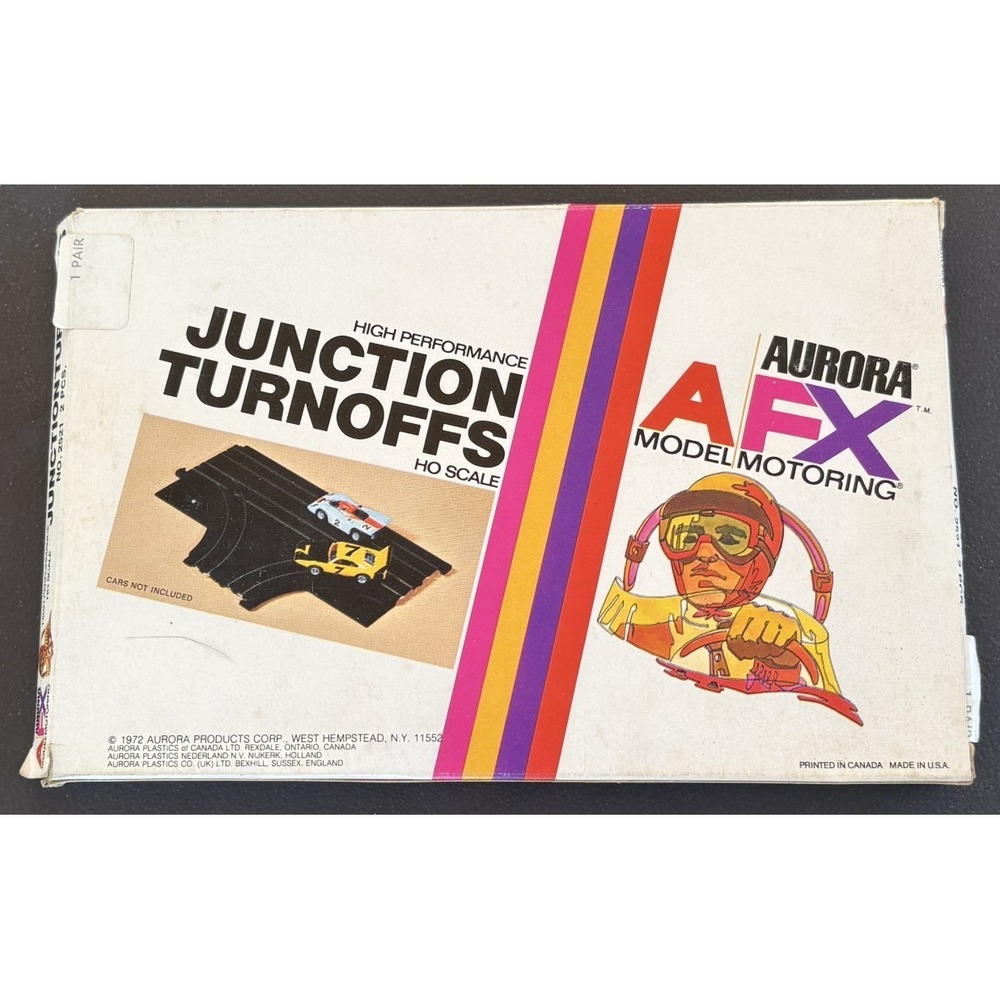 AFX Aurora Junction Turnoffs 2 pcs. High Performance #2521 NOS Made in USA
